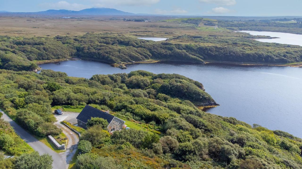 Вилла Loch An Eala Клифден Экстерьер фото